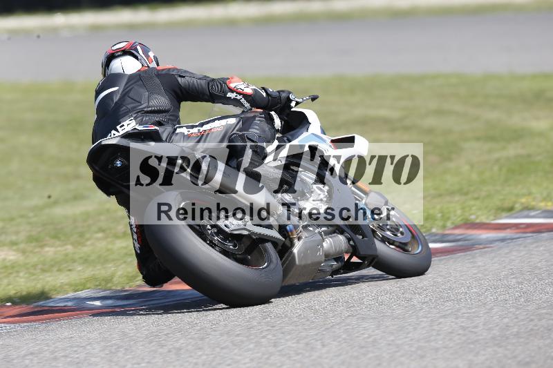 /45 10.08.2025 Plüss Moto Sport ADR/Freies Fahren/backside